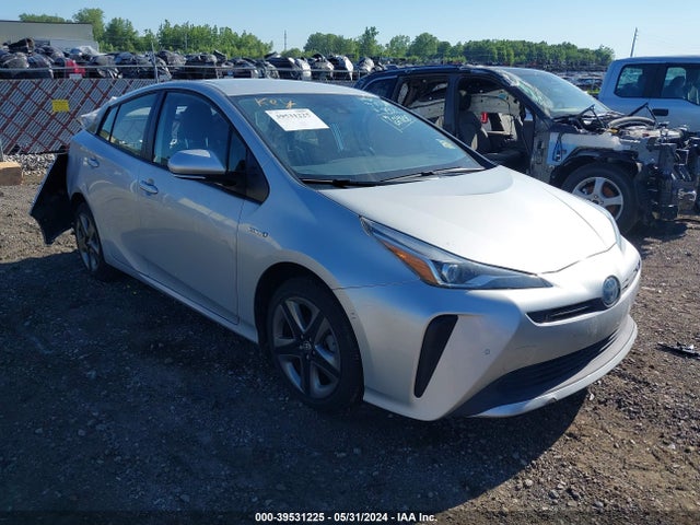 Toyota PRIUS XLE 2021 JTDKAMFU2M3127537 zdjęcie główne