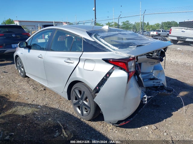 Toyota PRIUS XLE 2021 JTDKAMFU2M3127537 Image 3