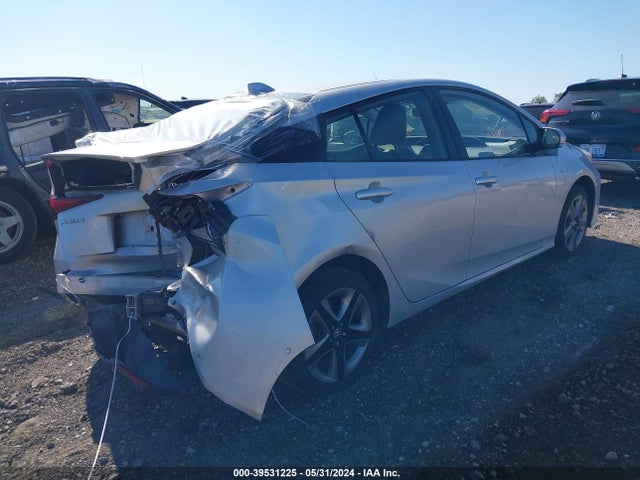 Toyota PRIUS XLE 2021 JTDKAMFU2M3127537 Image 4