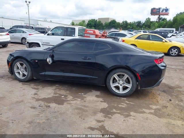 Chevrolet Camaro 1lt 2017 1G1FB1RX8H0101799 Image 14