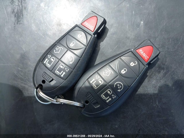 2C4RDGCG0KR587015 Dodge Grand Caravan Sxt