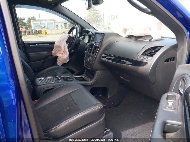 2C4RDGCG0KR587015 Dodge Grand Caravan Sxt