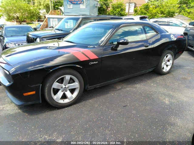 Dodge Challenger Sxt 2014 2C3CDYAG1EH311178 Image 2