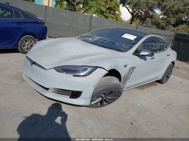 Aukcja sprzedaży 2016 Tesla Model S 60/70/75/85, vin: 5YJSA1E14GF158723, numer aukcji: 39531297