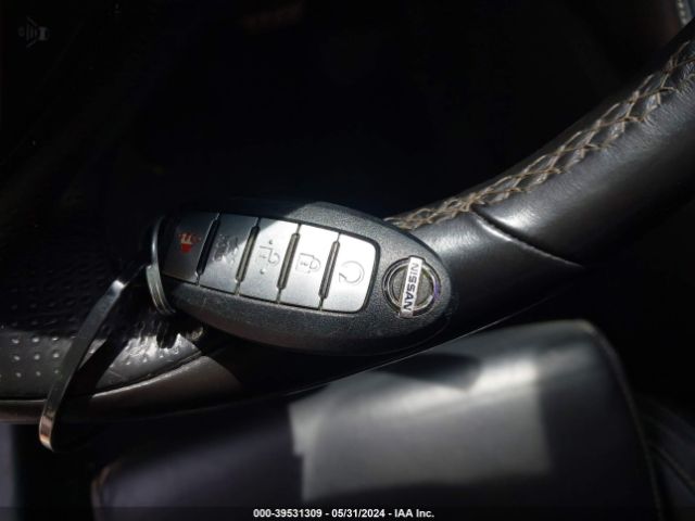 1N4AA6AP0HC429171 Nissan Maxima 3.5 Platinum