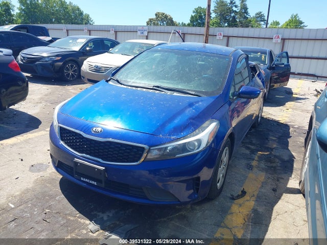 KIA FORTE LX 2017 3KPFK4A71HE057222 Image 2