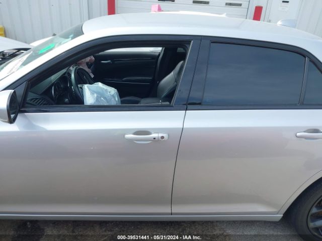 2C3CCABG7MH525731 Chrysler 300