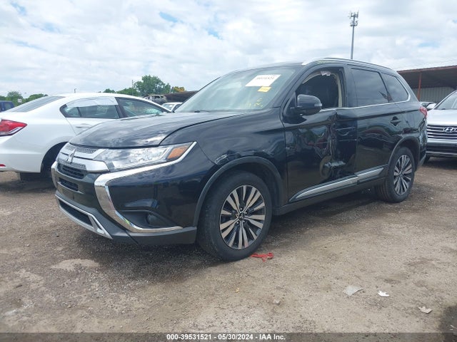 JA4AD3A39KZ038919 Mitsubishi Outlander Se