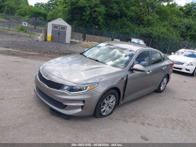 5XXGT4L34JG235732 KIA Optima Lx