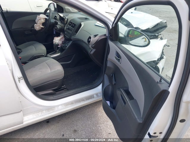 Chevrolet Sonic Ls Auto 2014 1G1JA6SH0E4169970 Image 5