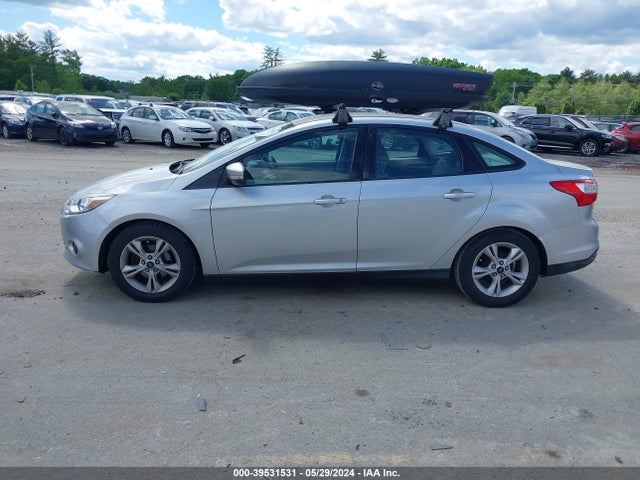 Ford FOCUS SE 2014 1FADP3F22EL434536 Image 14
