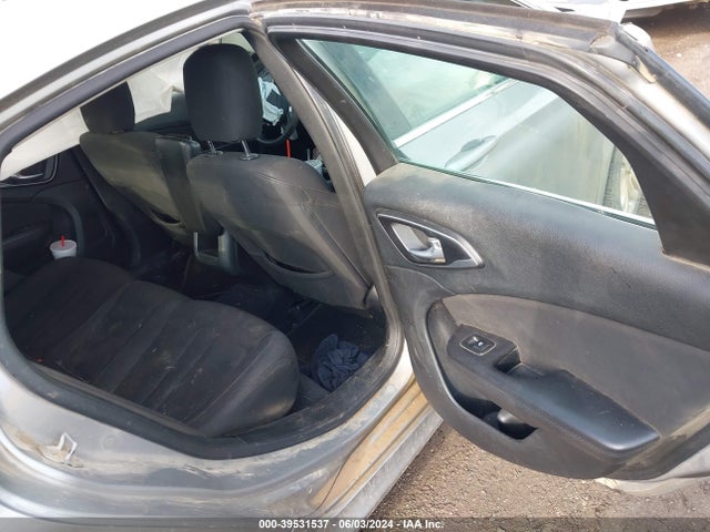 1C3CCCAB5FN608778 Chrysler 200 Limited