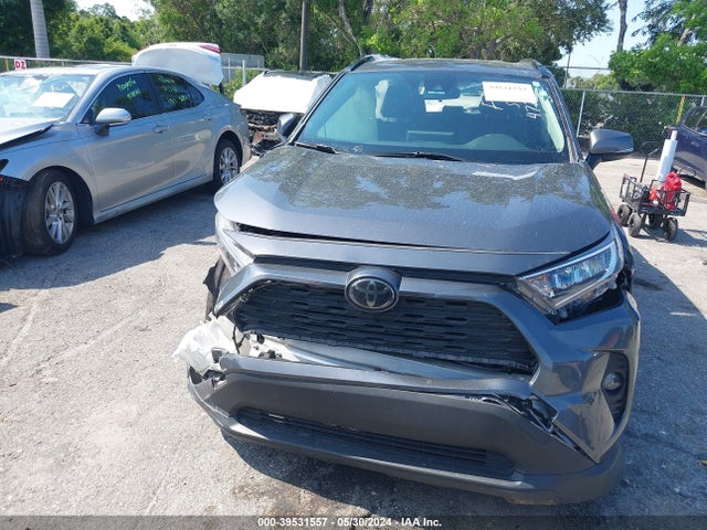 Toyota Rav4 Xle Premium 2019 JTMC1RFV6KD014773 Image 12