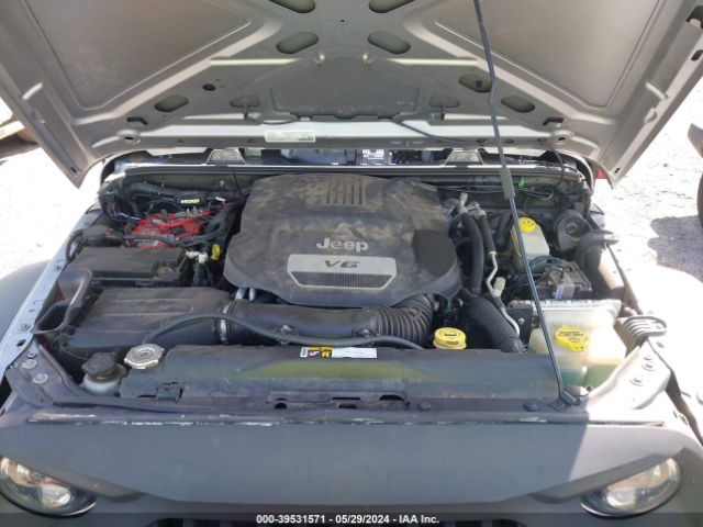 1C4BJWDG7FL765150 Jeep Wrangler Unlimited Sport