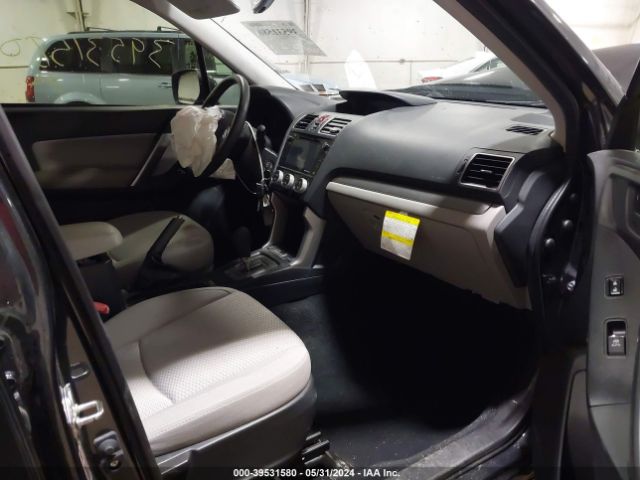 JF2SJAGC4HH438143 Subaru Forester 2.5i Premium