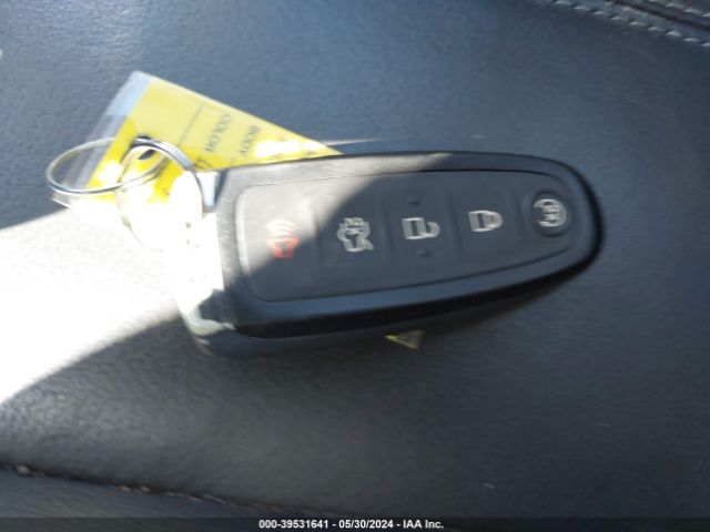1FADP3J23EL391896 Ford Focus Titanium