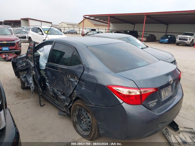 Toyota COROLLA LE 2019 5YFBURHE1KP943833 Image 3
