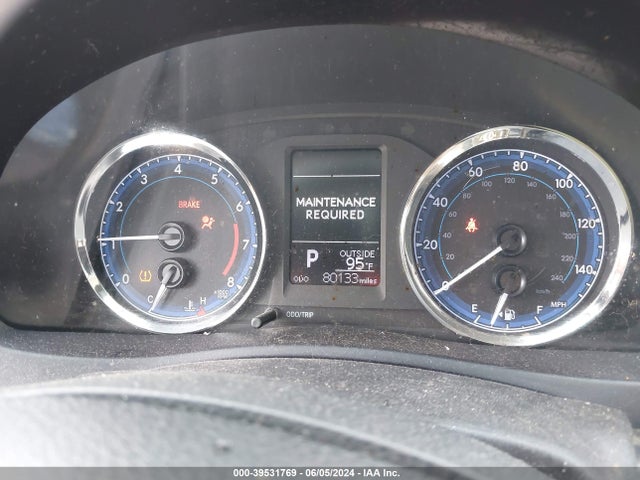 Toyota COROLLA LE 2019 5YFBURHE1KP943833 Image 7