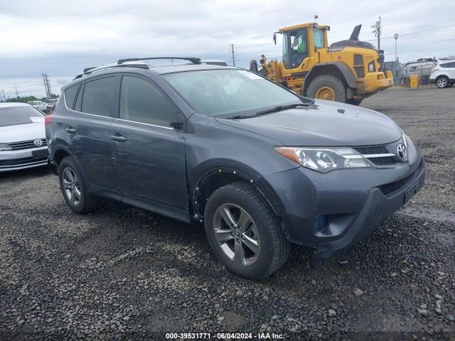 Toyota Rav4 Xle 2015 JTMRFREV8FD128633 main image