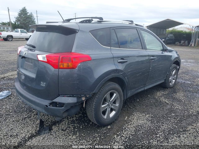 Toyota Rav4 Xle 2015 JTMRFREV8FD128633 Image 4