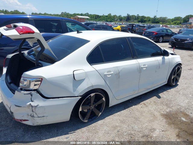 3VWD07AJ8EM368140 Volkswagen Jetta 1.8t Se