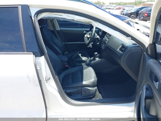3VWD07AJ8EM368140 Volkswagen Jetta 1.8t Se