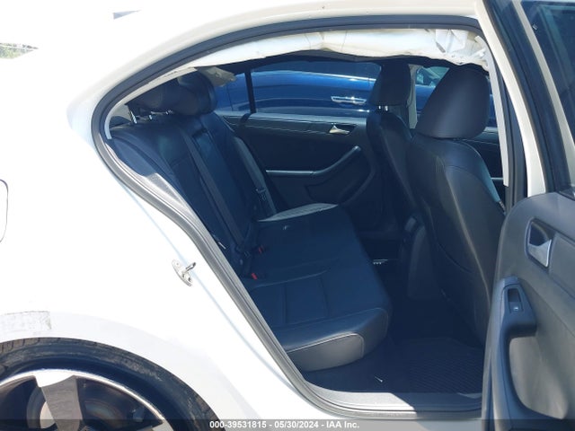 3VWD07AJ8EM368140 Volkswagen Jetta 1.8t Se