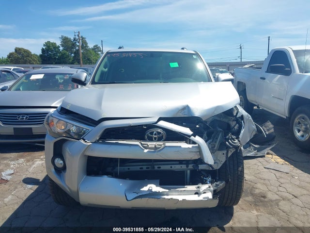 Toyota 4RUNNER SR5 2019 JTEZU5JR5K5202369 Image 12