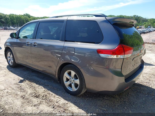 Toyota Sienna Le V6 8 Passenger 2014 5TDKK3DCXES491741 Image 3