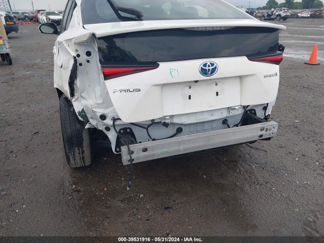 Toyota Prius Le 2022 JTDKAMFU9N3179037 Image 18