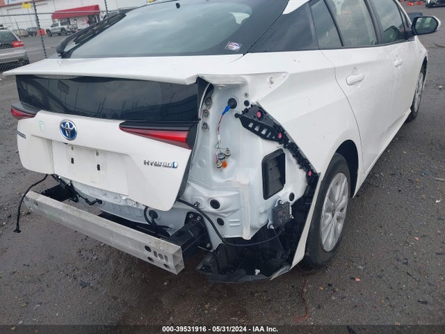 Toyota Prius Le 2022 JTDKAMFU9N3179037 Image 19