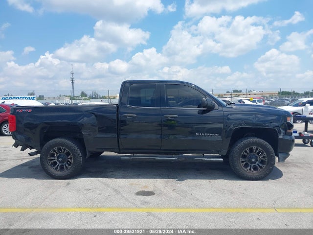 Chevrolet Silverado 1500 Custom 2017 1GCVKPEC5HZ323365 Image 13