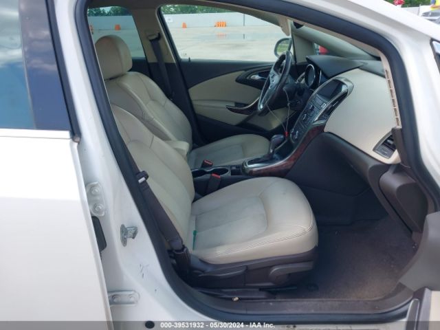 1G4PP5SK9F4183398 Buick Verano