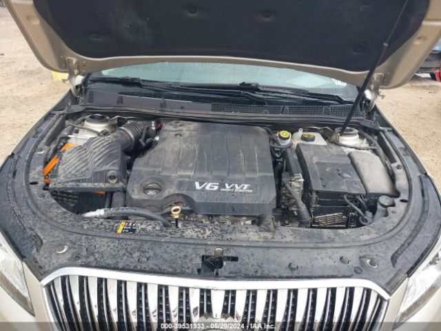 1G4GB5G33GF115572 Buick Lacrosse Leather