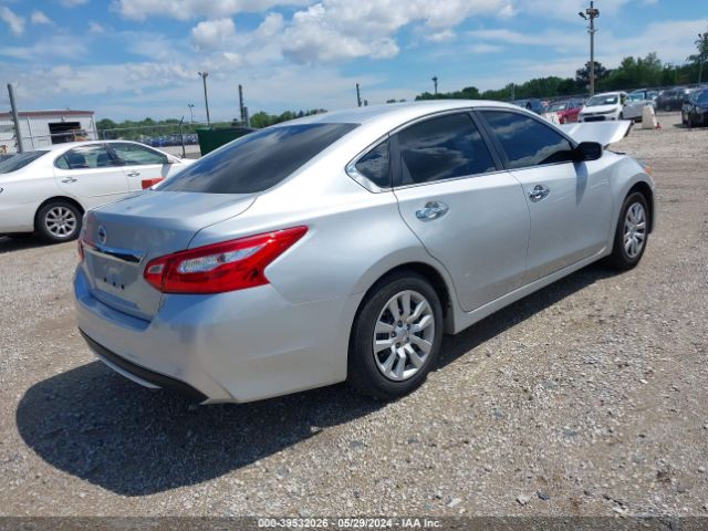 1N4AL3AP6HN358989 Nissan Altima 2.5 S