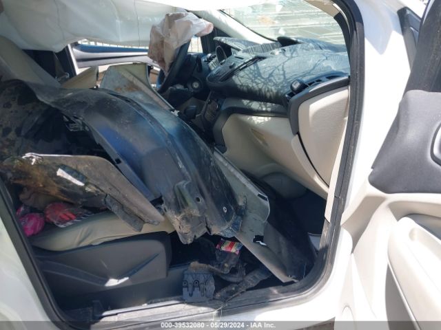 1FMCU0GD7HUC84835 Ford ESCAPE SE