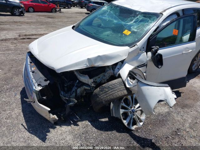 1FMCU0GD7HUC84835 Ford ESCAPE SE