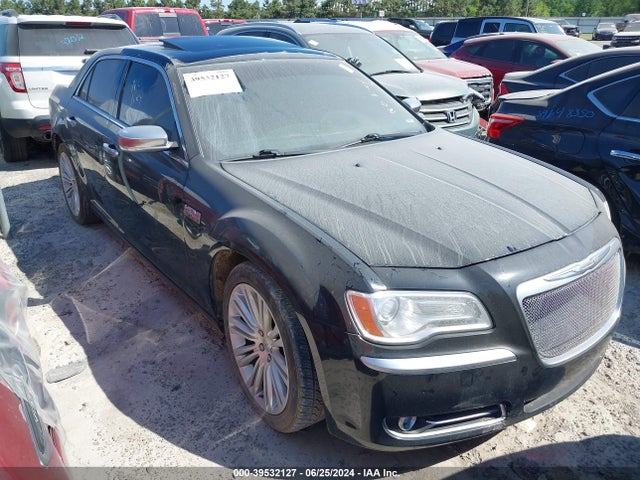 Chrysler 300c John Varvatos Luxury Edition 2014 2C3CCADG1EH322882 zdjęcie główne