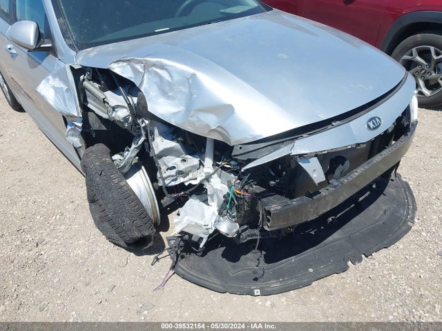 KIA Optima Lx 2018 5XXGT4L32JG198955 Image 14