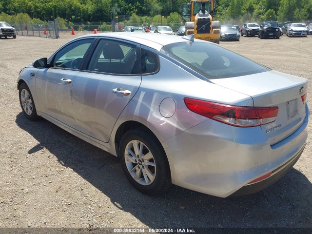 KIA Optima Lx 2018 5XXGT4L32JG198955 Image 3