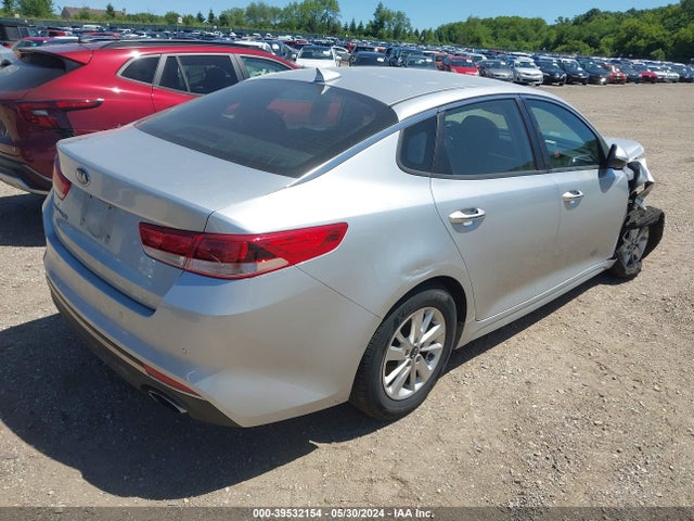 KIA Optima Lx 2018 5XXGT4L32JG198955 Image 4