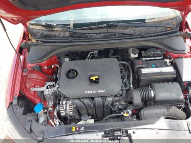 KMHD84LF7HU141486 Hyundai ELANTRA SE