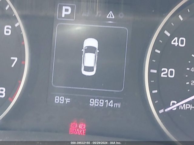 KMHD84LF7HU141486 Hyundai ELANTRA SE