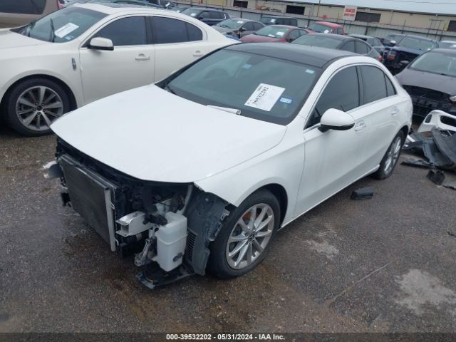 W1K3G4EB4MJ268825 Mercedes-Benz A 220