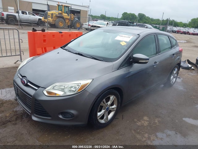 Ford FOCUS SE 2014 1FADP3K21EL163040 Image 2