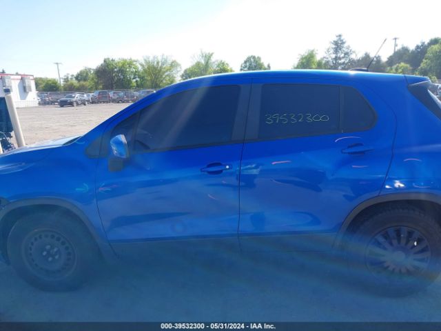 KL7CJKSB2GB676661 Chevrolet Trax 1ls