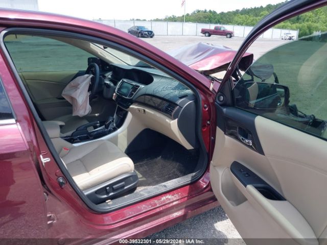 1HGCR3F98HA011135 Honda Accord Touring V6