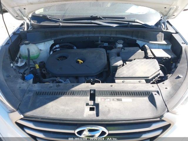 Hyundai TUCSON SE 2018 KM8J2CA42JU702814 Image 10