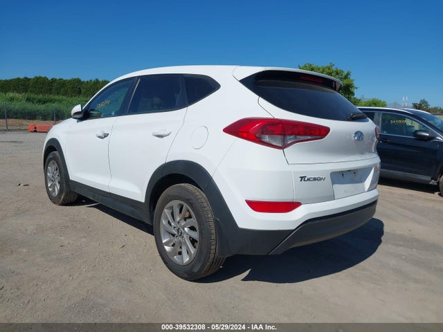 Hyundai TUCSON SE 2018 KM8J2CA42JU702814 Image 3