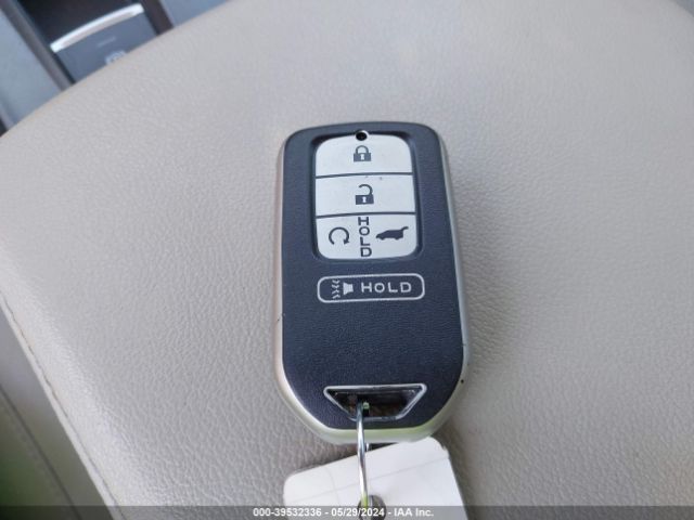 1HGCV2F91KA022667 Honda Accord Touring 2.0t
